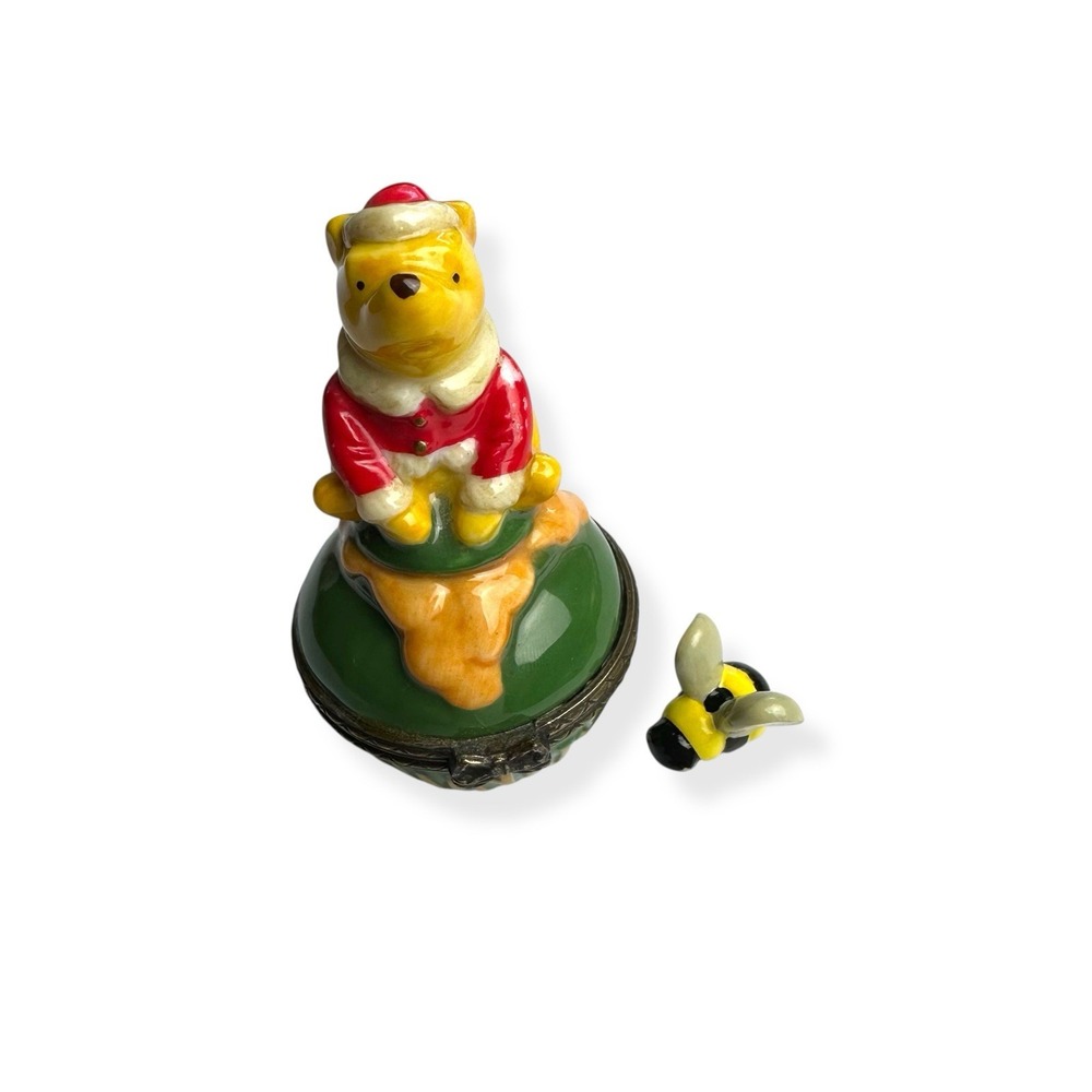Winnie the Pooh Santa Trinket Box Hunny Pot Bee Disney Hinged Midwest‎ of Cannon